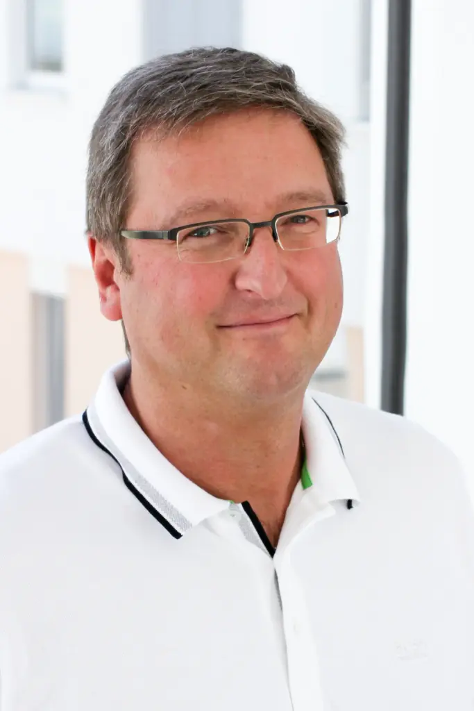 Dr. med. Georg Tschesche 683x1024